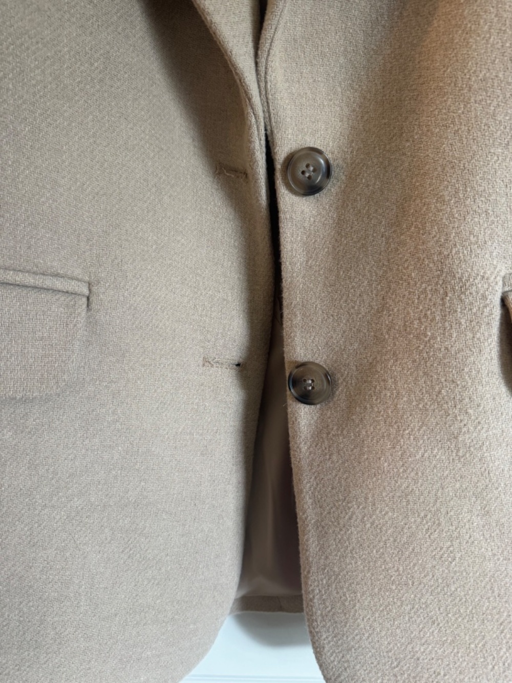 Light Tan Jacket Suit Style - Picture 3 of 6